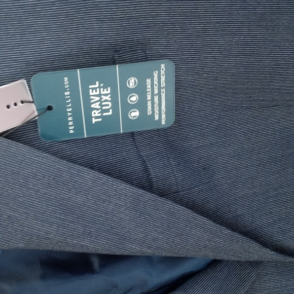 Perry Ellis Men's Slim Fit Machine Washable Wrinkle Resistant Suit Jacket - Picture 4 of 14